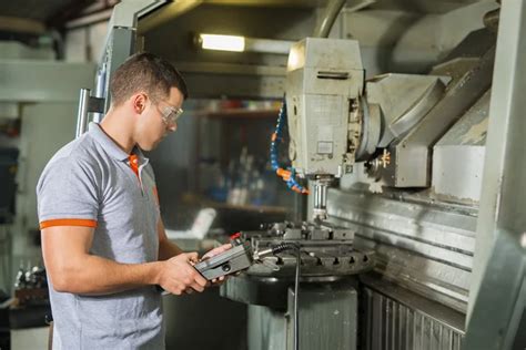 cnc lathe machinist jobs in Ludlow, KY 